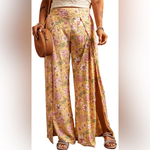 Floral Yellow High-Slit Wide-Leg Pants - Picture 1 of 4